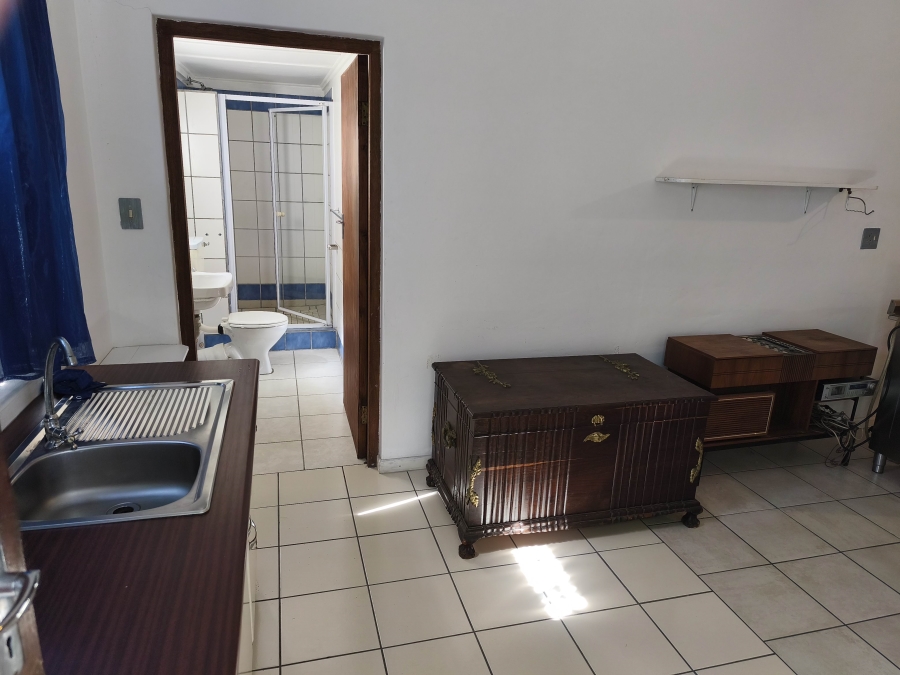 4 Bedroom Property for Sale in Gansbaai Central Western Cape